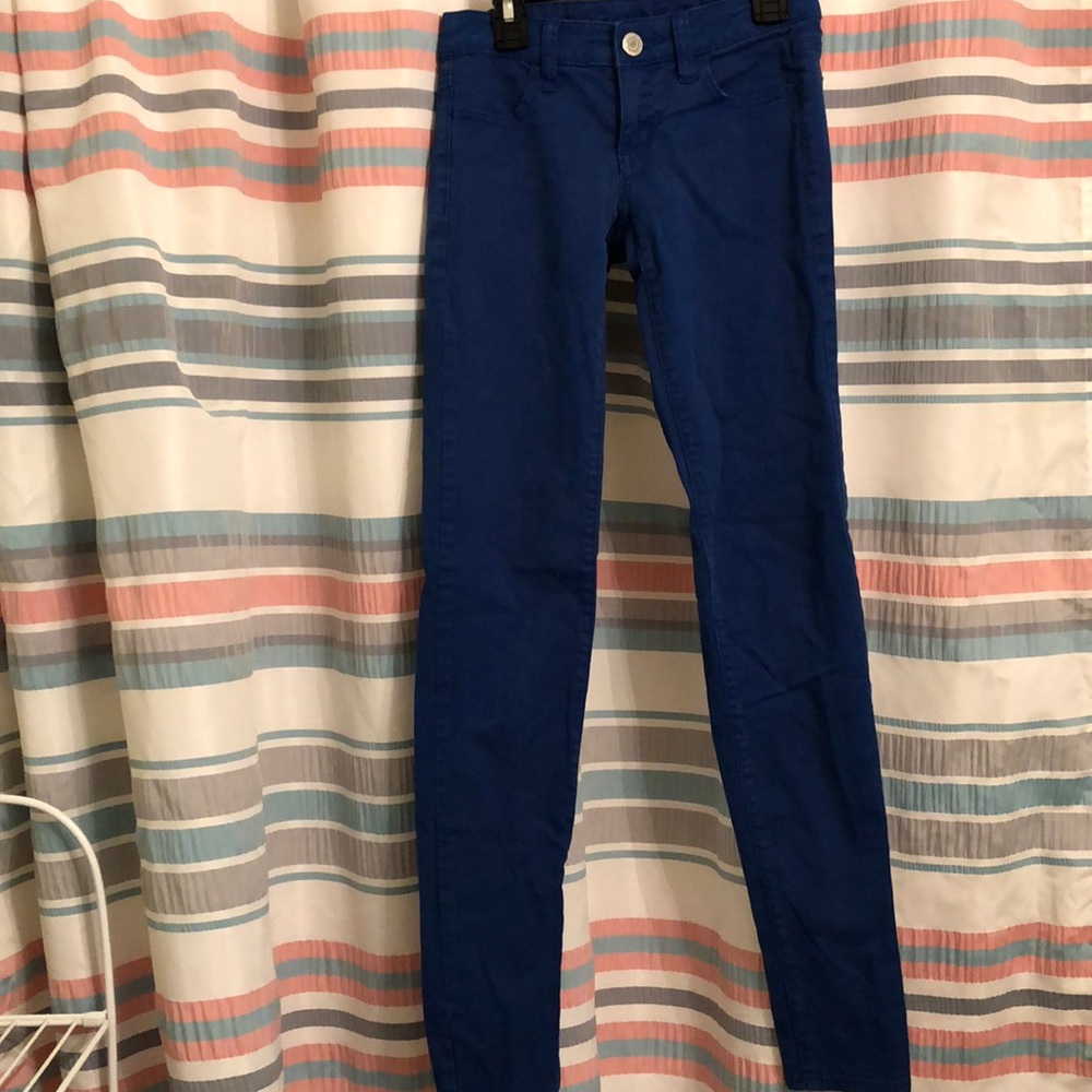 Royal Blue color American Eagle Jeggings